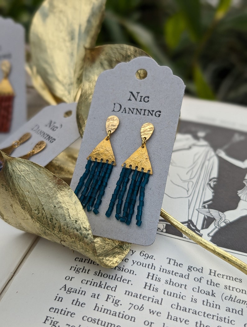 Gold and Teal Beaten Brass Stud Earrings, Hand Beaded Fringe, Ancient Egyptian 'Thebes' in 'Delta', Silk or Cotton, Plastic Free. zdjęcie 5