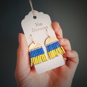 STAND WITH UKRAINE. Ten Pounds Per Pair to Shelterbox and Unicef Charities. Handmade in Cornwall, Plastic Free, Beaded Earrings. 画像 1