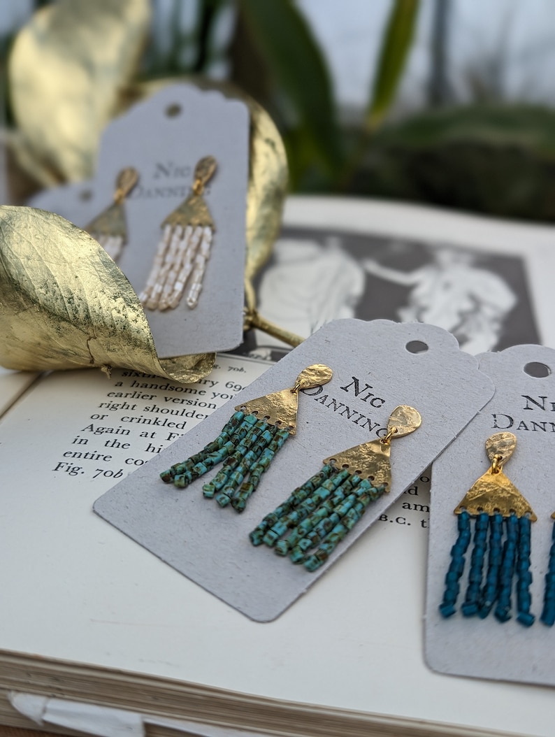 Gold and Teal Beaten Brass Stud Earrings, Hand Beaded Fringe, Ancient Egyptian 'Thebes' in 'Delta', Silk or Cotton, Plastic Free. zdjęcie 7