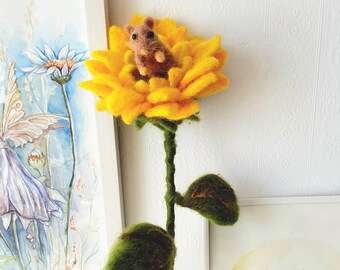 Handmade Wool Sunflower in a lace pot + Felt field mouse - Cosy Space Décor - Perfect Mother's Day/ Nursery Gift - Valentines Day Gift