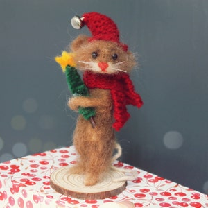Needle Felted Christmas Mouse ~ Christmas Gift for Mouse Lovers ~ Handmade Charm ~ Christmas Tree
