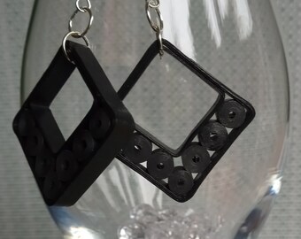 Black Square Quilled Earrings: Elegant Handmade Jewelry