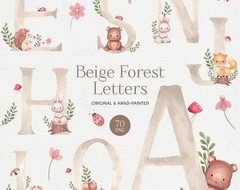 Puede incluir: Letras del alfabeto de acuarela beige con ilustraciones de animales del bosque. Las letras están en un estilo pintado a mano con un color marrón claro. Los animales incluyen un erizo, un conejito, un zorro, una ardilla y un oso.