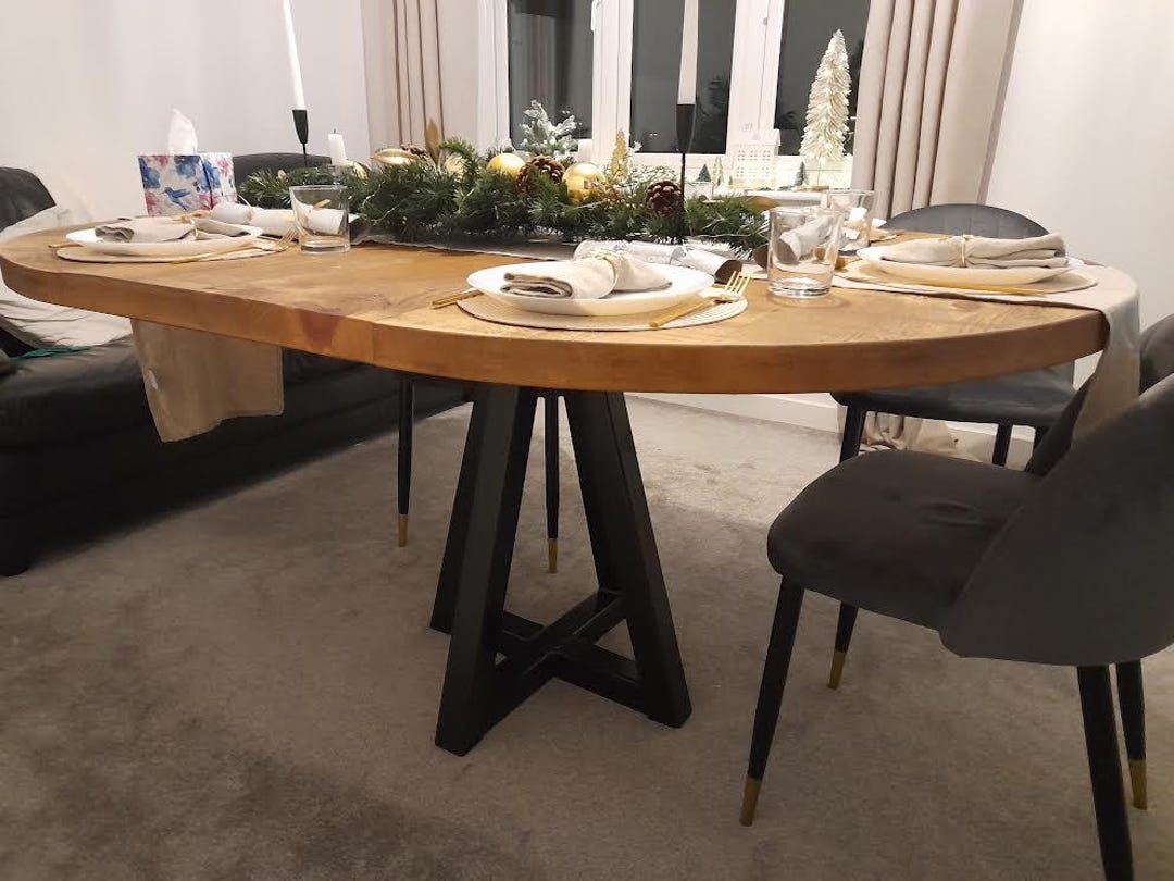 Extra Chunky Extending Round Rustic Central Leg Dining Table - Etsy