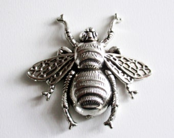 Gold Tone Queen Bee Black Crystal Bead Needle Minder