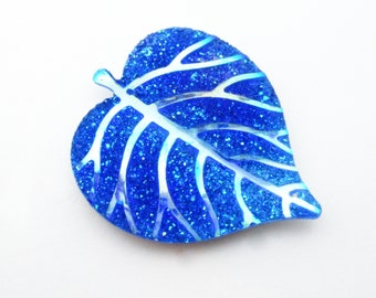 Glitter Dark Blue Leaf Acrylic Needle Minder for Cross Stitch