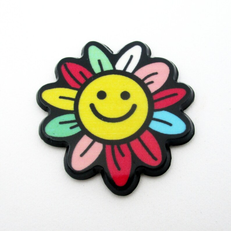 Smiley Sunflower Resin Needle Minder for Cross Stitch
