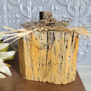 Rustic Reclaimed Wood Pumpkin Decor: Fall Thanksgiving Centerpiece