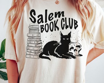 Camiseta del club de lectura de Salem Comfort Colors®, camiseta de Halloween para amantes de los libros, camiseta espeluznante para amantes de los libros, brujas de Salem, camiseta de temporada espeluznante, lector de suspense