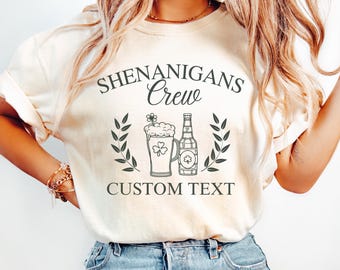 Comfort Colors® Shenanigans Crew Benutzerdefiniertes T-Shirt, benutzerdefinierte St. Patricks Day Shirt, St. Patricks Day Kneipentour benutzerdefinierte T-Shirt, Familiengruppe Shirt