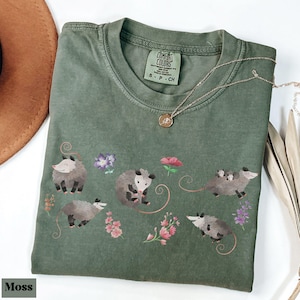 Comfort Colors® Possum Shirt, Cottagecore Opossum T-shirt, Floral Possum Shirt, Cute Animal Lover Graphic Tee, Gift for Possum Lover