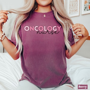 Comfort Colors® Onkologie-Krankenschwester-Shirt, Krebs-Krankenschwester-Shirt, Onkologie-Krankenschwester-T-Shirt, Krebsbewusstseins-Geschenke, Kampf gegen Krebs Geschenk, Krankenschwester-Geschenk