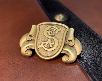 S.E.A. ornate shield pin (Society of Explorers and Adventurers)