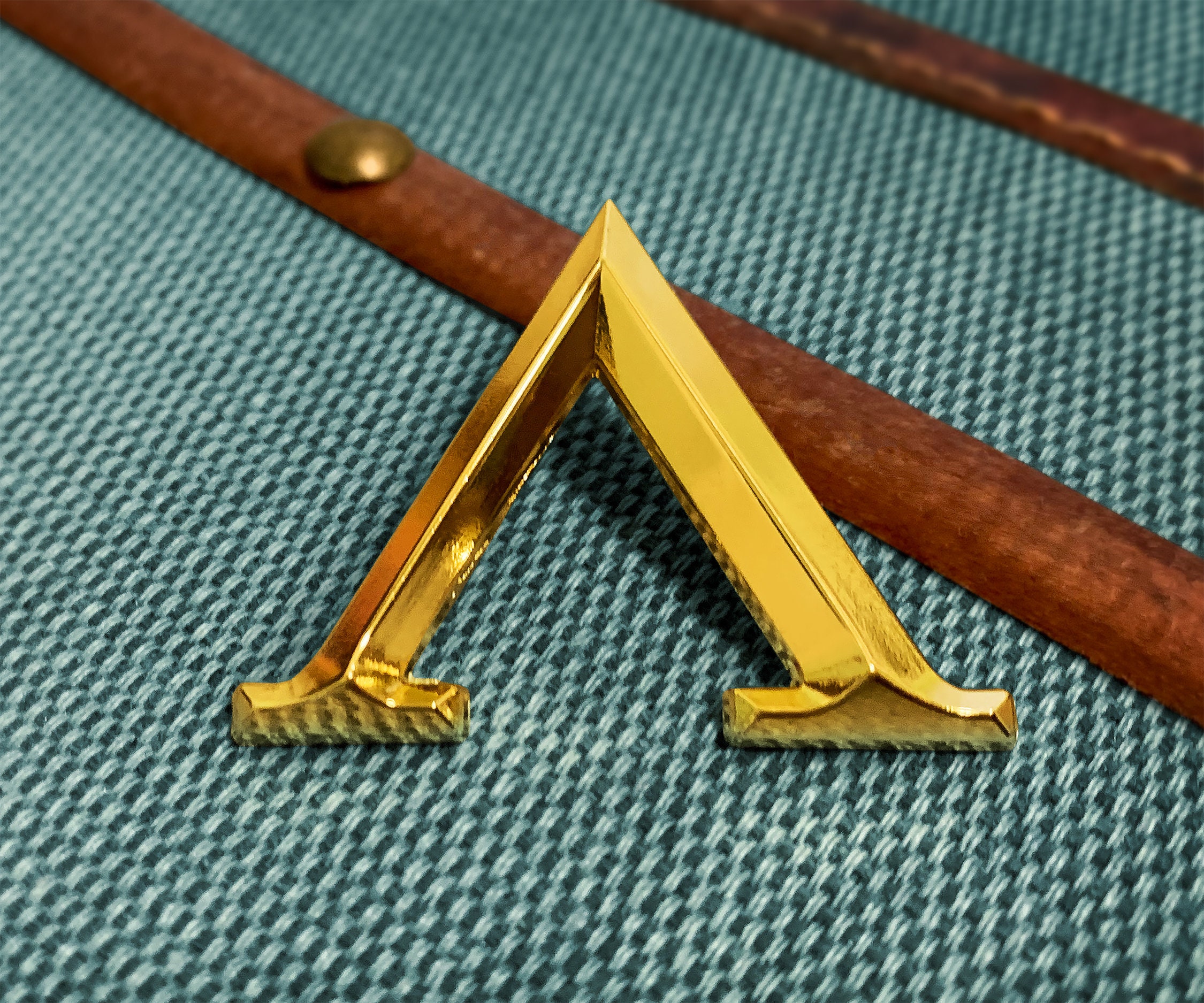 Atlantis lapel pin
