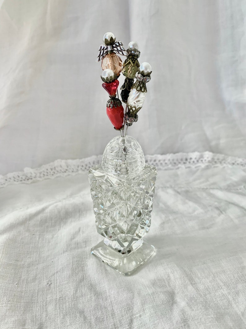 Shabby Chic Stickpin Cushion