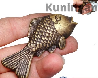 Lot of 4 Pieces - Cute Small Fish Vintage Door Pull - Antique Solid Brass Drawer pulls - Brass cabinet pul