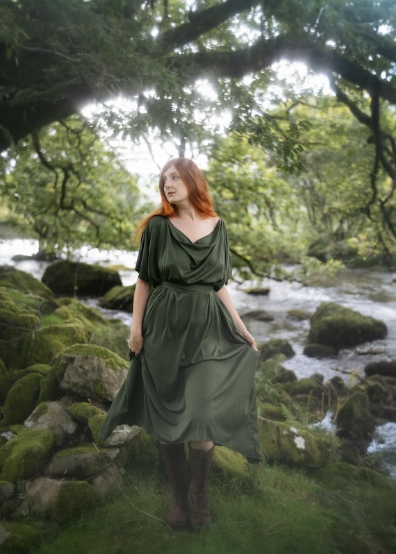 Witch Dress Gaia Chiton