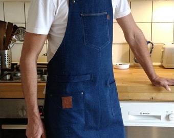 Cooking apron/barbecue apron made of medium blue denim with removable leather straps