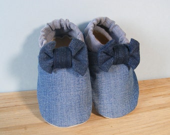 Baby crawling shoes Mocca Tilda light blue