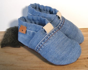 Kids Slippers Mocca Leo light blue with lambskin sole