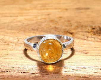Anillo solitario con cabujón de citrino dorado, banda de plata de ley, engaste en bisel, piedra de nacimiento de noviembre, hecho a mano