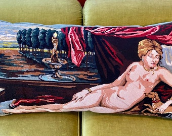 ANTOINETTE, Coussin brodé à la main