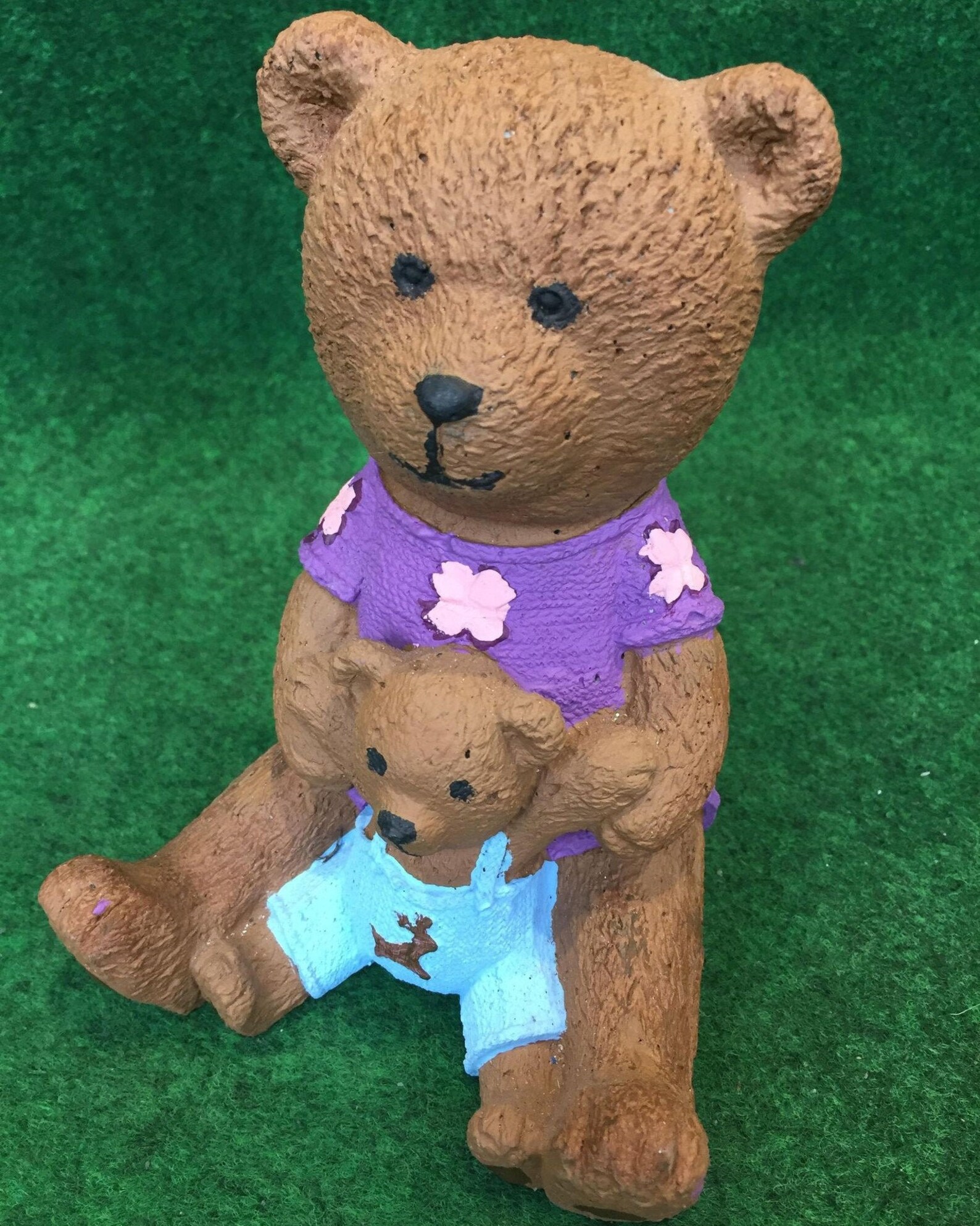 bears hand in cast bears hand in cast