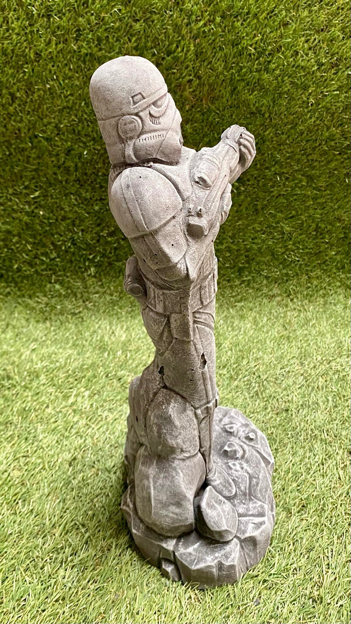 Radchester Large Concrete Stormtrooper Garden Ornament – Star Wars Theme, Frost & Weatherproof