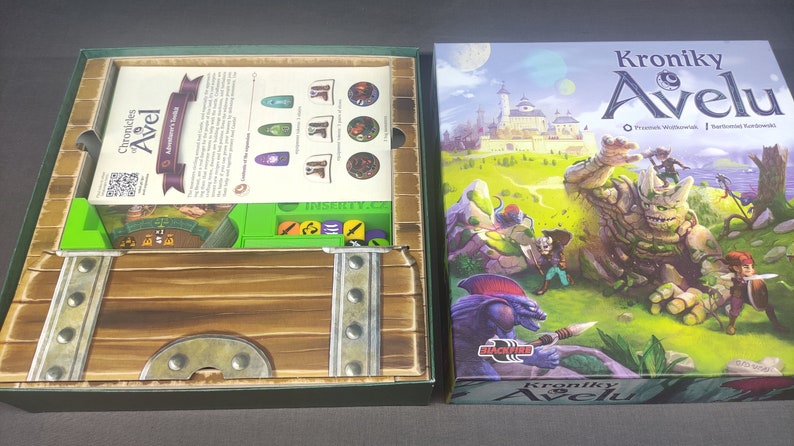 Rebel Avel: Adventurer Toolkit – Mehrsprachige Erweiterung Für Brettspiel | REAVE02ITENPL