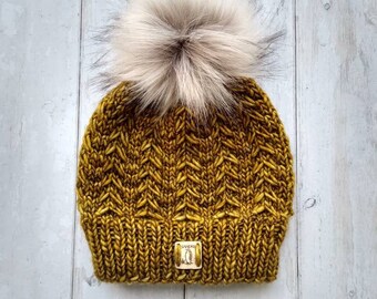 Camaraderie Beanie Hat Knit Pattern | Light Bulky Yarn (PDF Download)