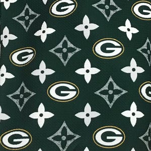 Bummies in Green Bay Packers fabric, various sizes for babies and toddlers, diaper covers, football nfl, dark green