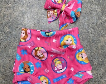 Bummies Diaper Cover Bloomers in PRINCESS design pink in various sizes for babies and toddlers