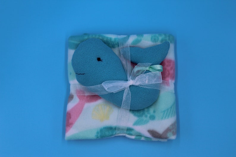 Cody Kids Whale and Blanket