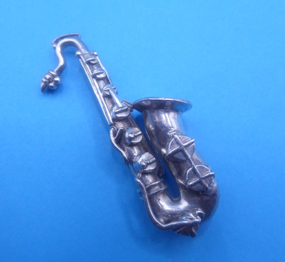 REDUCED! 1987 Sterling Silver Saxophone. Pendant … - image 1