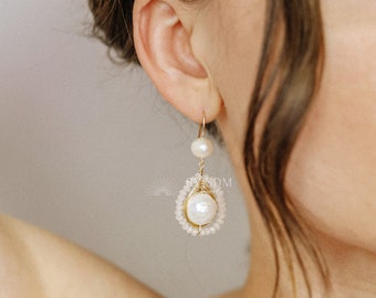 Orecchini di perle Orecchini da sposa pendenti Orecchini di perle da sposa Orecchini lunghi di perle Gioielli da sposa in oro Orecchini di perle pendenti • BYSDMJEWELS