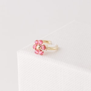 Pendientes Ear Cuff delicados y minimalistas con forma de flor de circonita cúbica • Ear Cuff minimalista • Ear Cuff sin perforación • BYSDMJEWELS