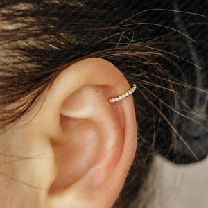Eenvoudige CZ-oormanchet • Geen piercing nodig, goud, zilver • BYSDMJEWELS