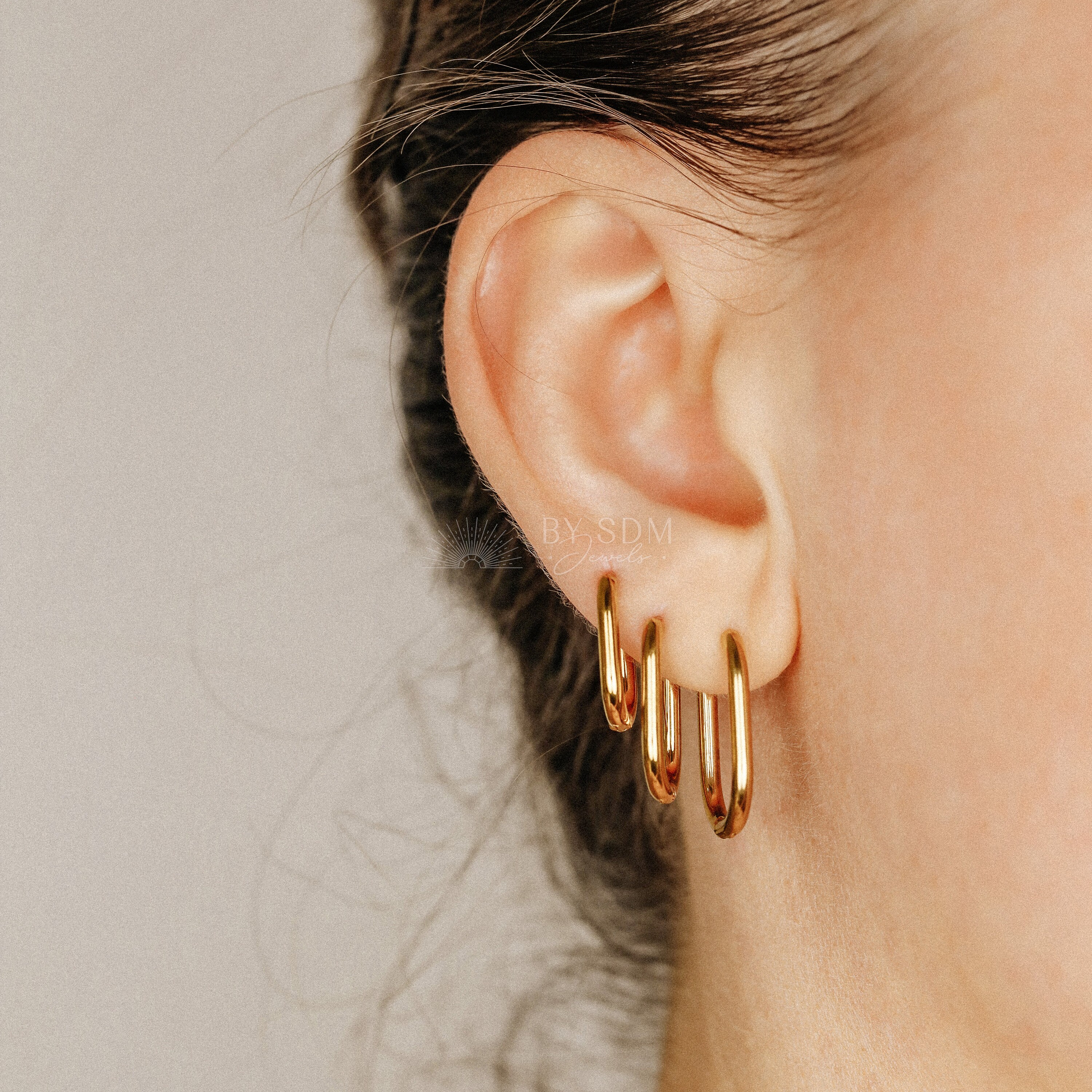 アクセサリー simmon OVAL PIERCED EARRING M Oval dome earrings | Simons | Shop Women's Earrings Online
