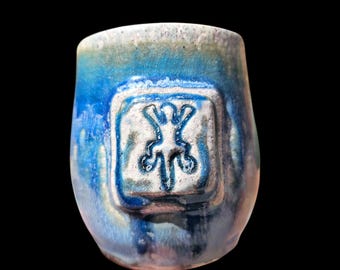 Met soda gestookte keramische mok: gekkokunst, blauwgroen aardewerk (8 oz)