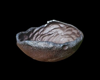 Handgemaakte sodagestookte sculpturale kom 9 x 4 inch zwarte lava middelpunt keramische kunst