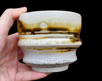 Handgemaakte Chawan-theekom – met soda gestookt aardewerk, Japans geïnspireerde matchakom van 4 x 3 inch