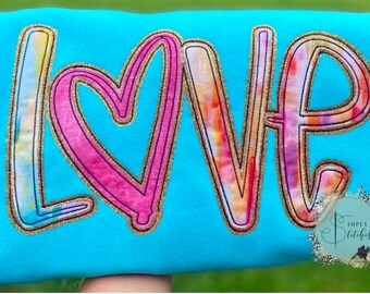 LOVE Valentines shirt/sweatshirt, Valentines Day, comfort color, jerzees