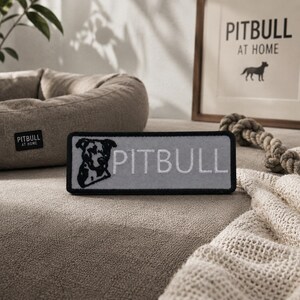 Pitbull Dog Patch/Dog Breed/Iron-On Patch/Best Friend/Family Pet Unique Gifts/Embroidered Sew-On Appliqué for Clothing Vest/Jacket Bags