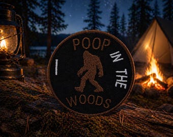 I Poop in the Woods – Bigfoot-patch geborduurde opstrijk-/naaistenen cryptische humor-appliqué voor jassen, vesten, outdooruitrusting en Sasquatch-cadeaus