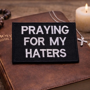 Parche "Orando por mis enemigos"/Parche termoadhesivo/Regalos de fe cristiana/Parche religioso/Aplique bordado para coser en ropa, chaleco o chaqueta