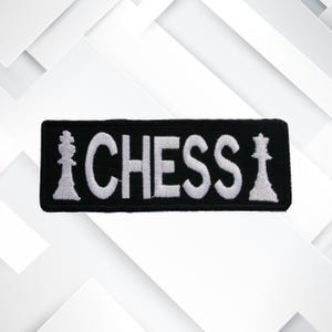 Chess Patch – Embroidered Iron-On Applique for Jackets, Vests, Backpacks, RPG Cosplay, Strategy Game Gift, King Queen Rook Badge