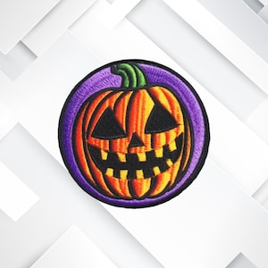 Iron On Pumpkin Face Patch Embroidered Halloween Appliqué for Jacket, Vest, Backpack, Spooky Grin Badge, Trick or Treat Costume Decor