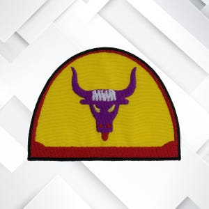 Minotaur Crest Patch – Embroidered Iron-On Badge for Sci-Fi Cosplay, Tactical Vests, 40K Shoulder Armor, Gamer Gear & Military Style