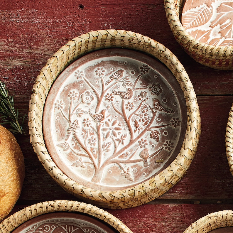 Bread Basket with Terracotta Warmer, Engraved with Nature-Inspired Birds of a Feather Design image 1