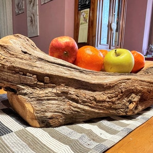 Sandblasted wood centrepiece, fruit holder, cherry root, ecological furniture, satin wood, raw wood, natural wood plate